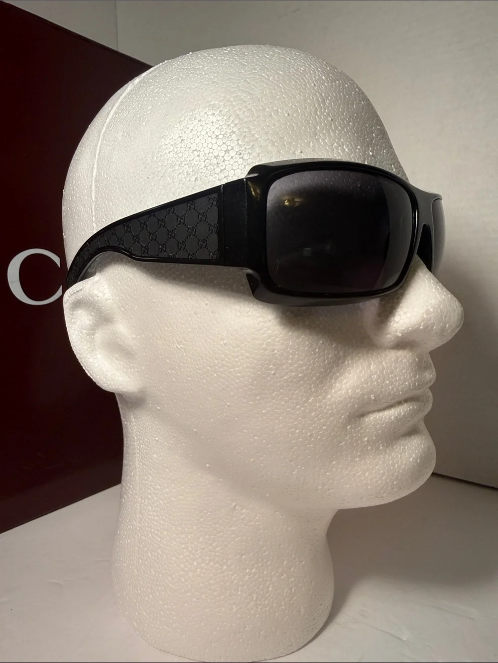 Vintage Gucci Black Sunglasses with Dark Lenses and Logo Temples